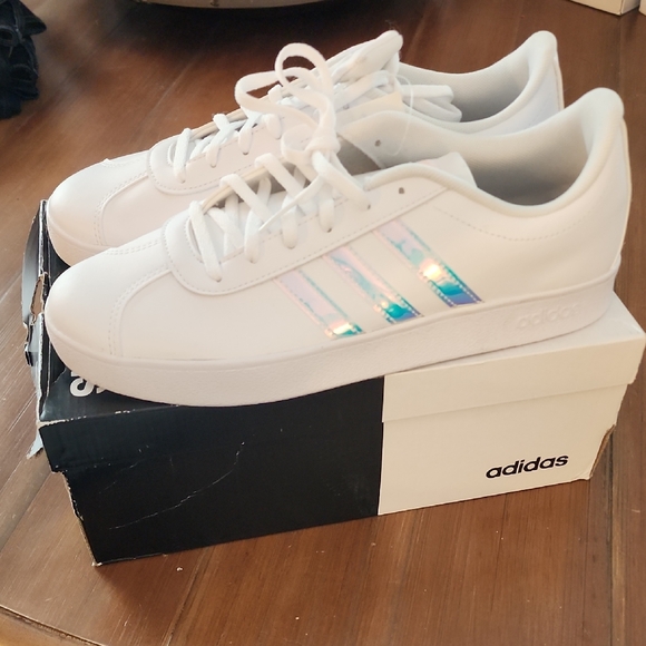 adidas Shoes - Womens Adidas VL Court 2.0 Sneakers with Iridescent Stripes Size 7